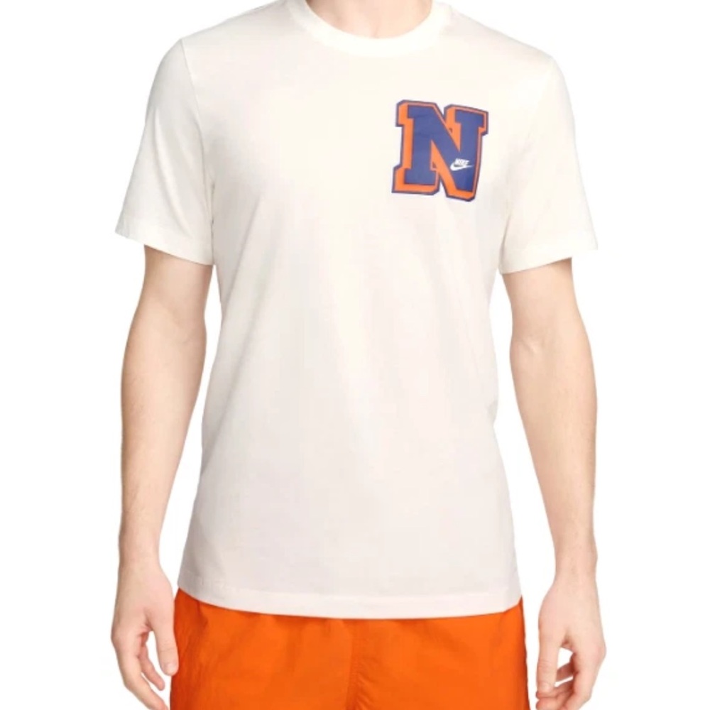Nike Vintage Style T-Shirt